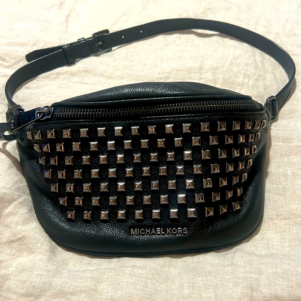COPY - Michael Kors fanny pack